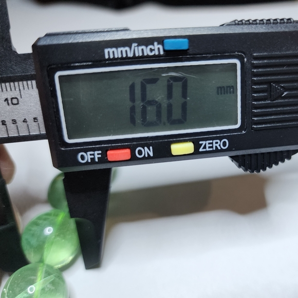 Green Flourite Gemstone Necklace - Picture 5 of 5